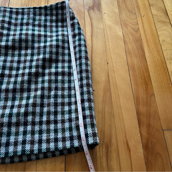 100% WOOL SKIRT - Picture 9 of 10